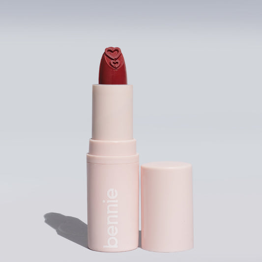 The Lipstick in Cadillac- Labial Natural con Hialurónico